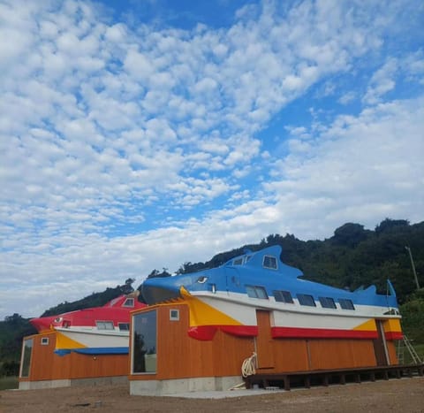 Property building, Day, Natural landscape