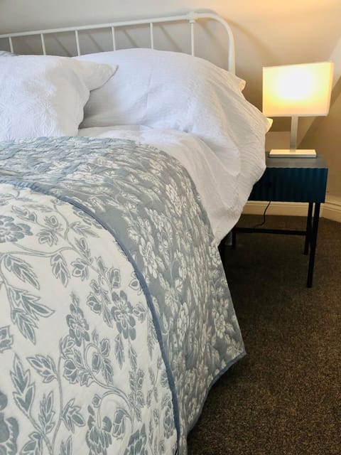 StarLight A Cosy 2 Bedroom House in Portishead House in Portishead