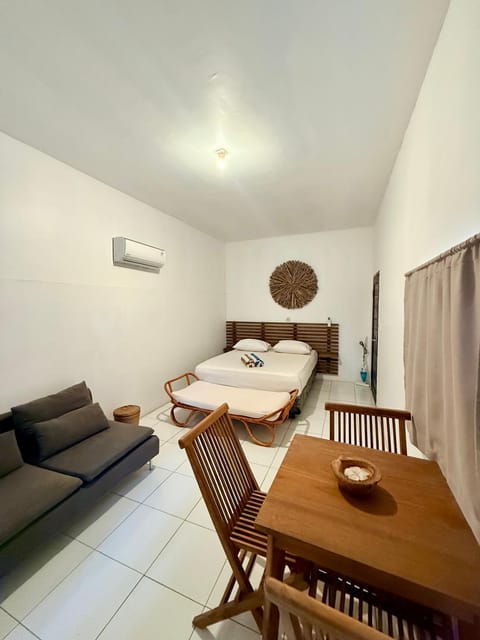 Photo of the whole room, Seating area, Dining area, Bedroom, air conditioner