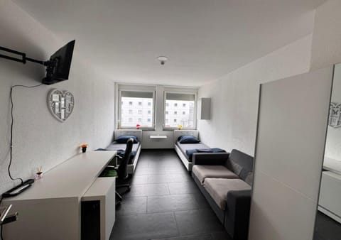 Bed, Living room, Photo of the whole room, Bedroom