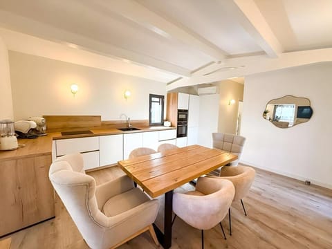 Villa A Muredda, 6 pers, jacuzzi, 15 min plage en voiture Villa in Porto-Vecchio