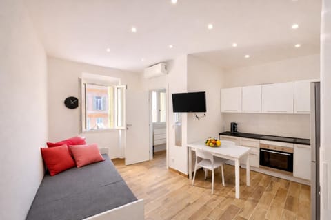 Studio in the old town of Menton House in Menton