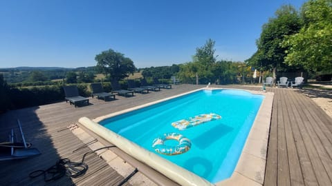 Natural landscape, View (from property/room), Pool view, Swimming pool, sunbed