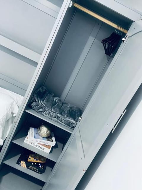 The Luxe Studio Bed and Breakfast in North Miami Beach