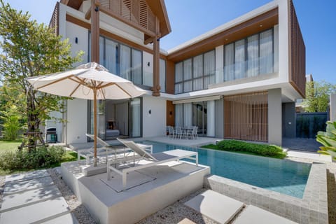 Balcony/Terrace, Swimming pool