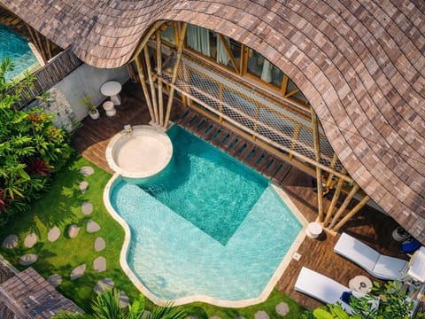 Garden, Swimming pool