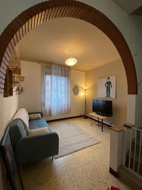 Property building, Communal lounge/ TV room, TV and multimedia, Living room