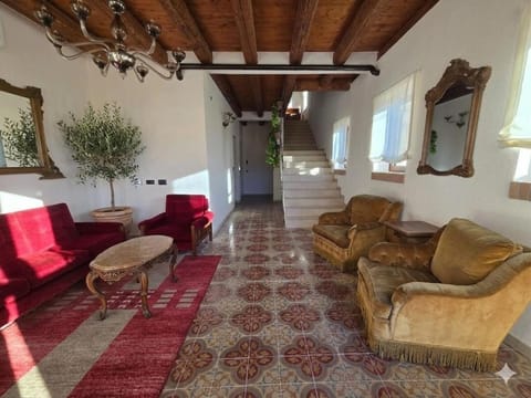 Communal lounge/ TV room, Living room