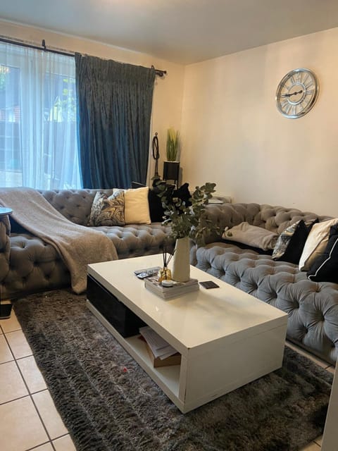 En-suite Double Bedroom Vacation rental in Costessey