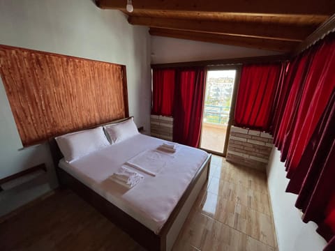 Vila Laura Villa in Ksamil