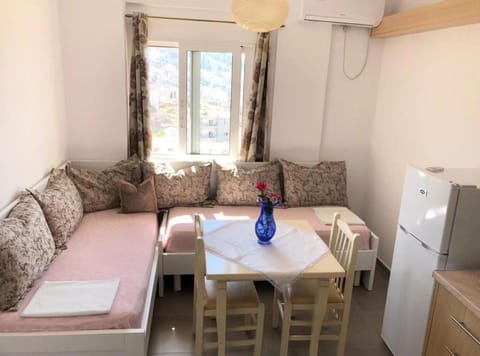 vila deal Vacation rental in Sarandë