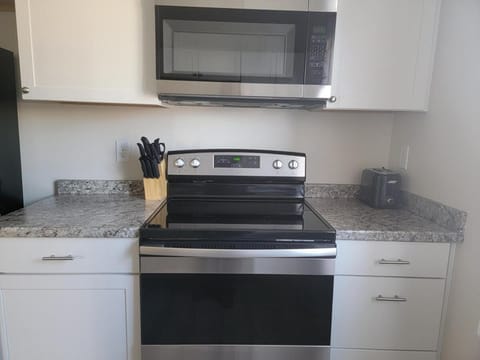 Close to everything in Tacoma! House in Tacoma