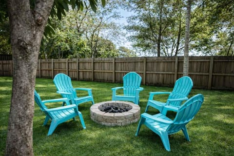 Student Villa House STR-2000 House in Hollywood