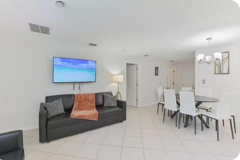 Fort Lauderdale Family Bestseller House in Fort Lauderdale