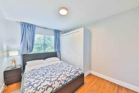 Hard Rock Family House House in Hollywood