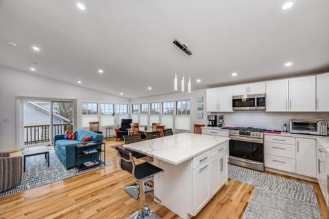 P-Town Pano House in Provincetown