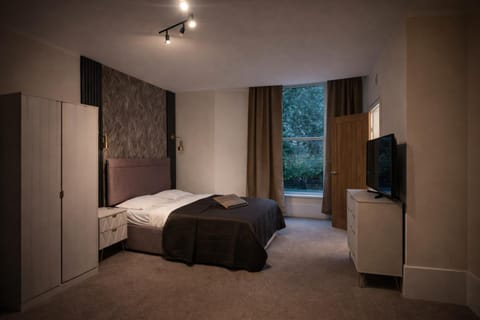 Saféra Dewsbury Westpark Apartment in Dewsbury