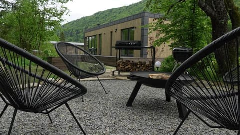 BBQ facilities, BBQ facilities