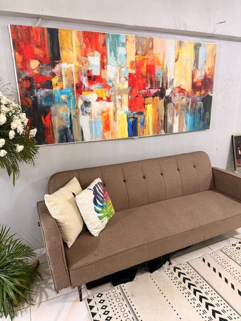 Living room, Decorative detail, Seating area