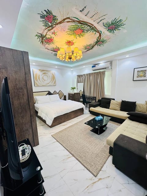 Home plus room 22 Apartment in Abu Dhabi