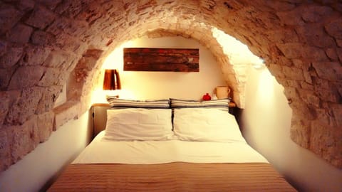 Decorative detail, Bedroom