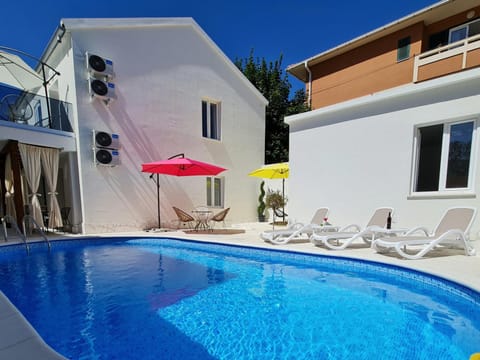 Day, Pool view, Swimming pool