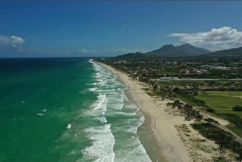 Bird's eye view, Beach