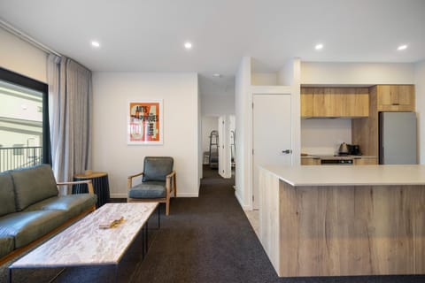 Kitchen or kitchenette, Living room, Seating area