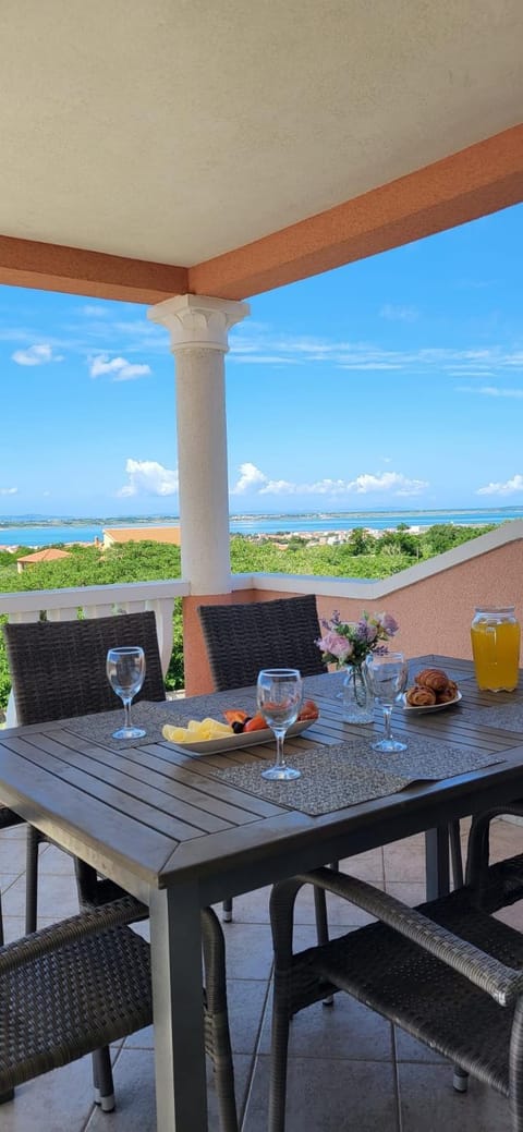 Day, Balcony/Terrace, Balcony/Terrace, Seating area, Sea view