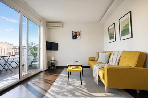 Balcony/Terrace, Living room