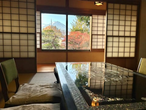 View (from property/room), Photo of the whole room, Mountain view