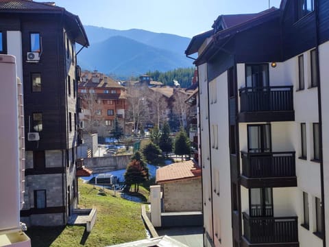 View (from property/room), Mountain view