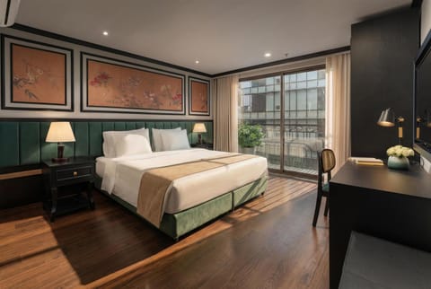Bed, TV and multimedia, Photo of the whole room