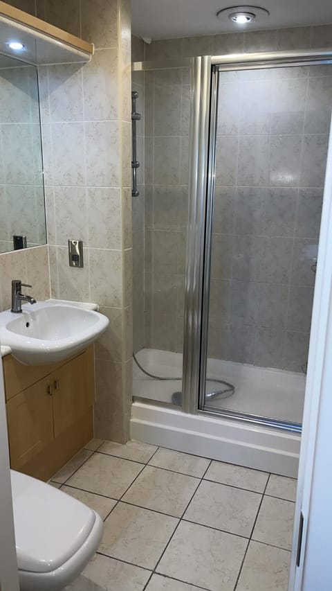 Imperial point Apartment in Salford