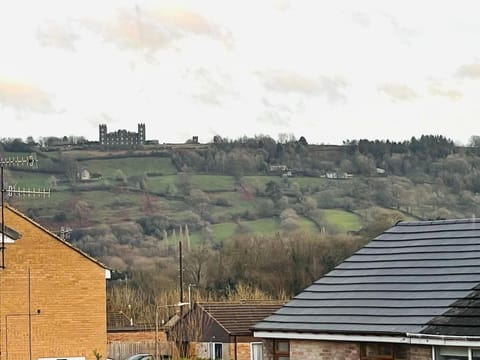 Day, Natural landscape, View (from property/room), City view, Mountain view