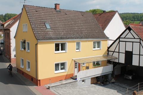Property building, Street view