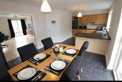 Large 3 bed Duplex Appartment - Rhebogue Limerick Apartment in Limerick