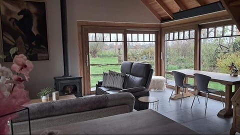 't Wilgennest, rust en gezelligheid gegarandeerd! House in Flanders