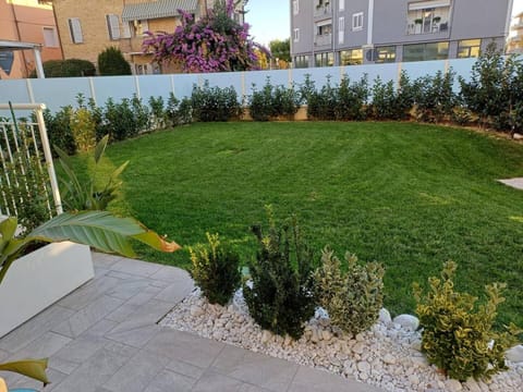 Garden, Garden, Garden view