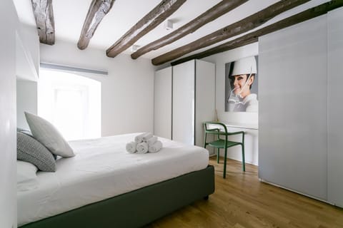 Bedroom, wardrobe