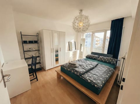 Bed, Photo of the whole room, Bedroom, towels, wardrobe