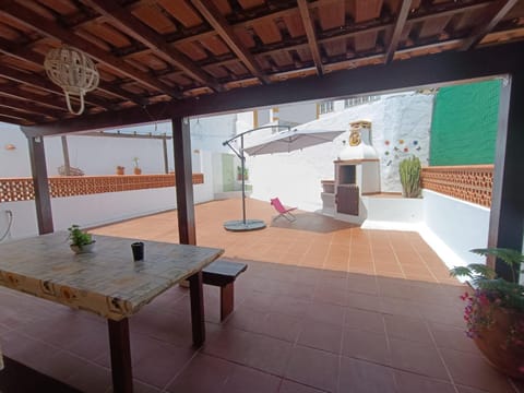 BBQ facilities, Garden