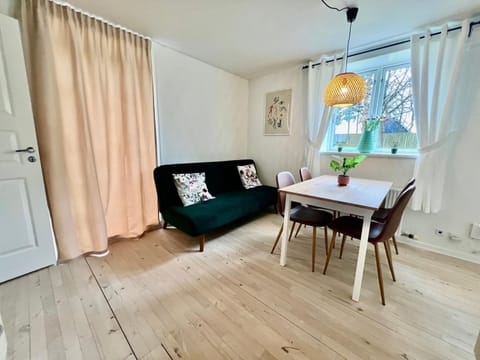 5 min walk to LEGO house-50m2 apartment A Apartment in Billund