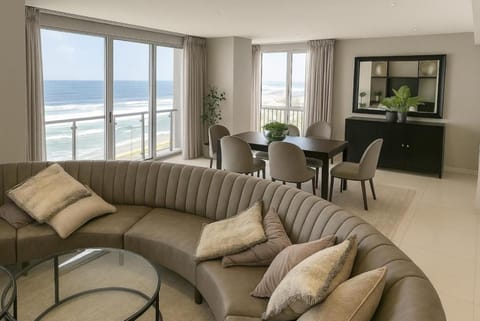 TV and multimedia, View (from property/room), Living room, Dining area, Sea view