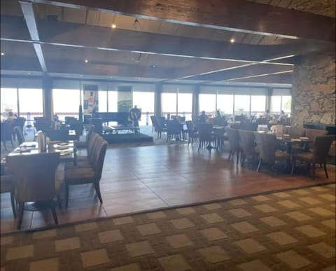 Luxury Lakefront Escape on Lake Conroe Apartment in Lake Conroe