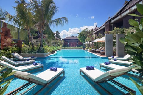 Pool view, Swimming pool