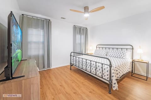 5 Beds 4 Bdrms 3 Bath 2 Kitchens 2 Laundry Rooms House in North Augusta