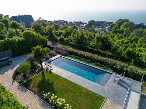 Garden, Swimming pool