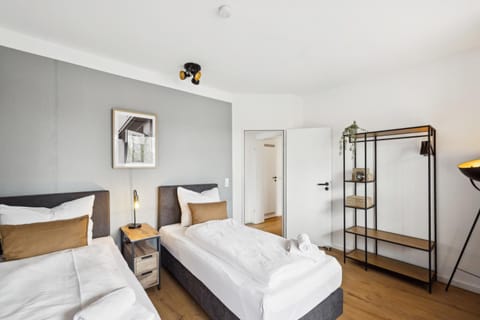 Bed, View (from property/room), Photo of the whole room, Bedroom