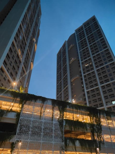 Property building, Night